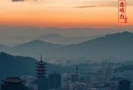 末世：废土指挥官_末日之无敌红警_丧尸流星_末日战争_VIP精品多人剧